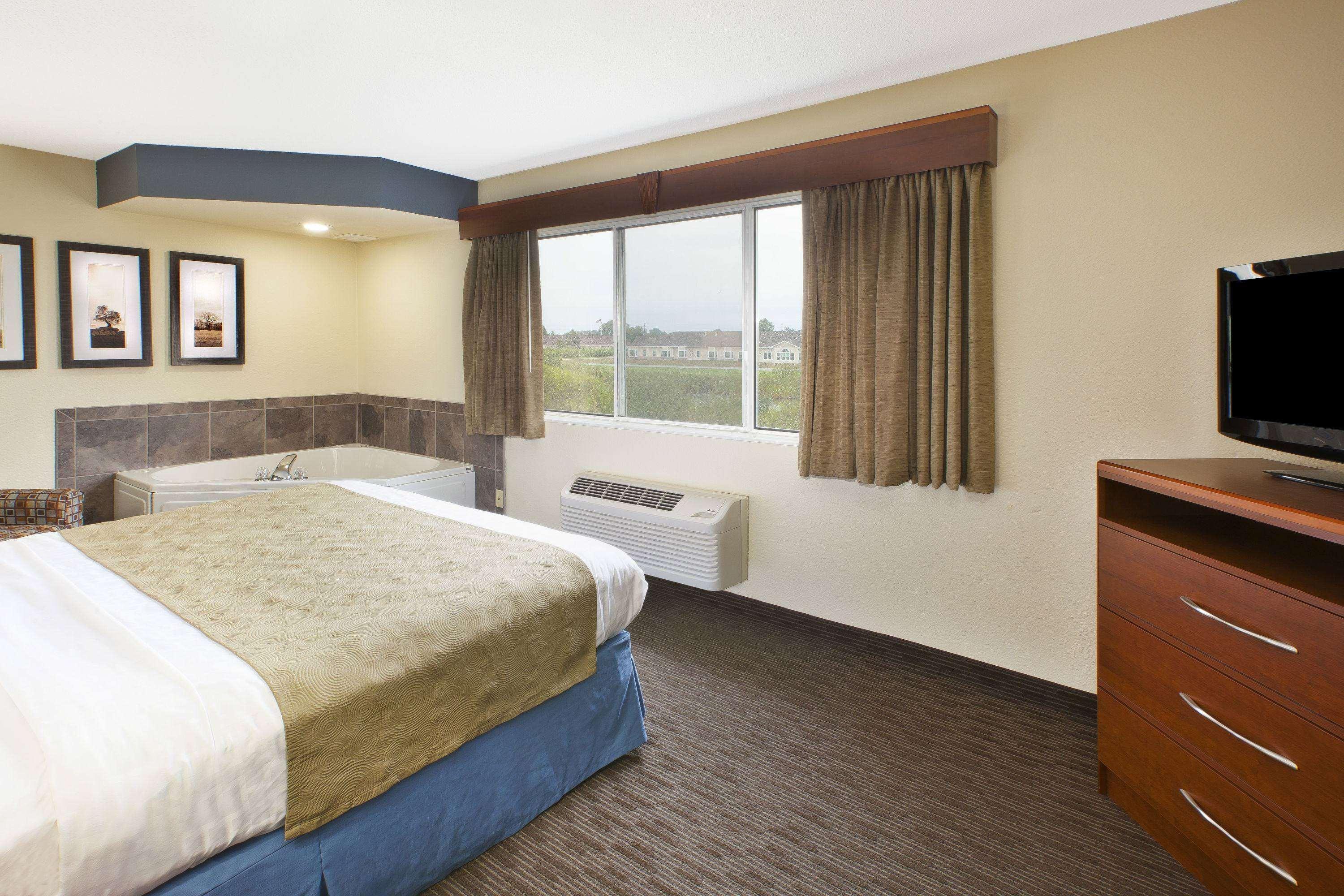 Americinn By Wyndham Bay City Extérieur photo